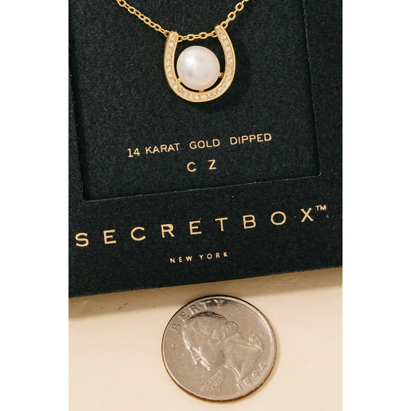 Secretbox Horseshoe & Pearl Necklace